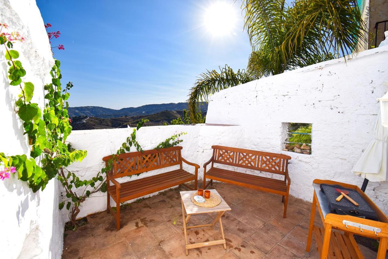 Casa Jazmin, Frigiliana Traditional Townhouse With Great Views Hansonholiday Rentals Esterno foto