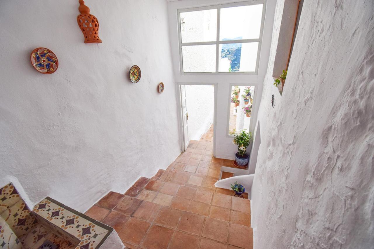 Casa Jazmin, Frigiliana Traditional Townhouse With Great Views Hansonholiday Rentals Esterno foto